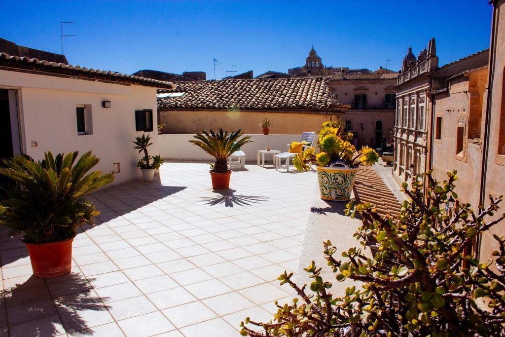 רגוזה B&B Loft Famiglia Arezzo חדר תמונה