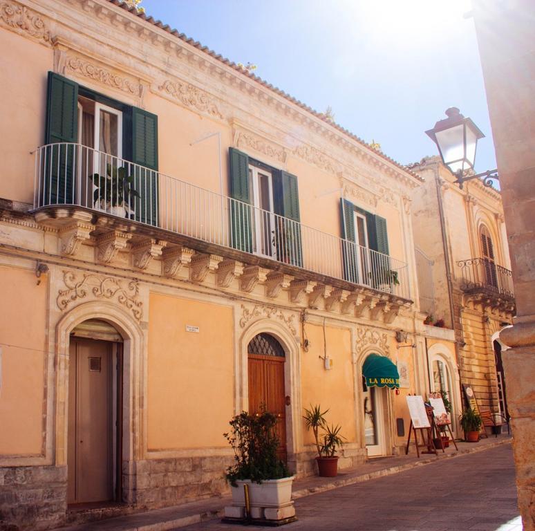 רגוזה B&B Loft Famiglia Arezzo חדר תמונה