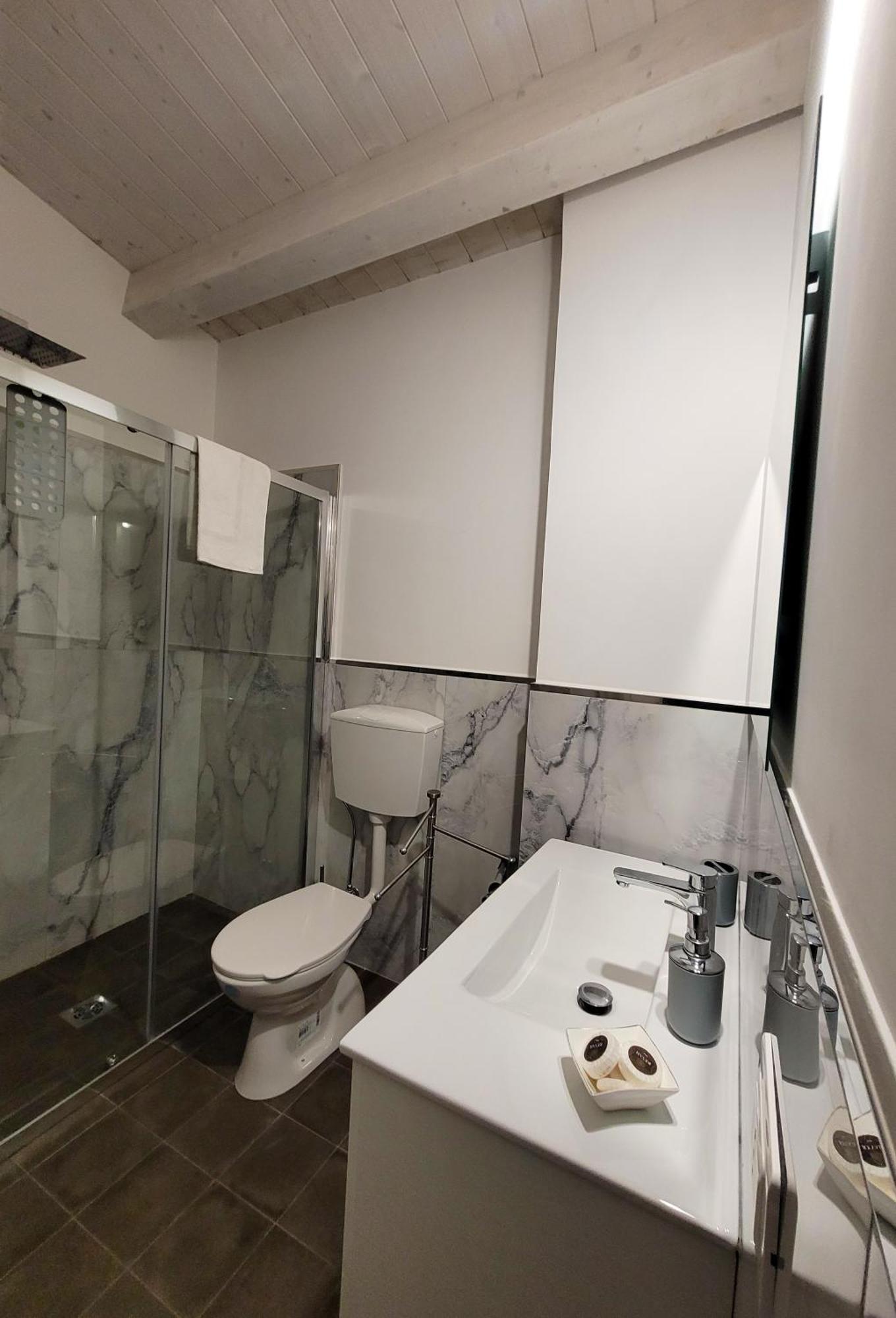 רגוזה B&B Loft Famiglia Arezzo מראה חיצוני תמונה