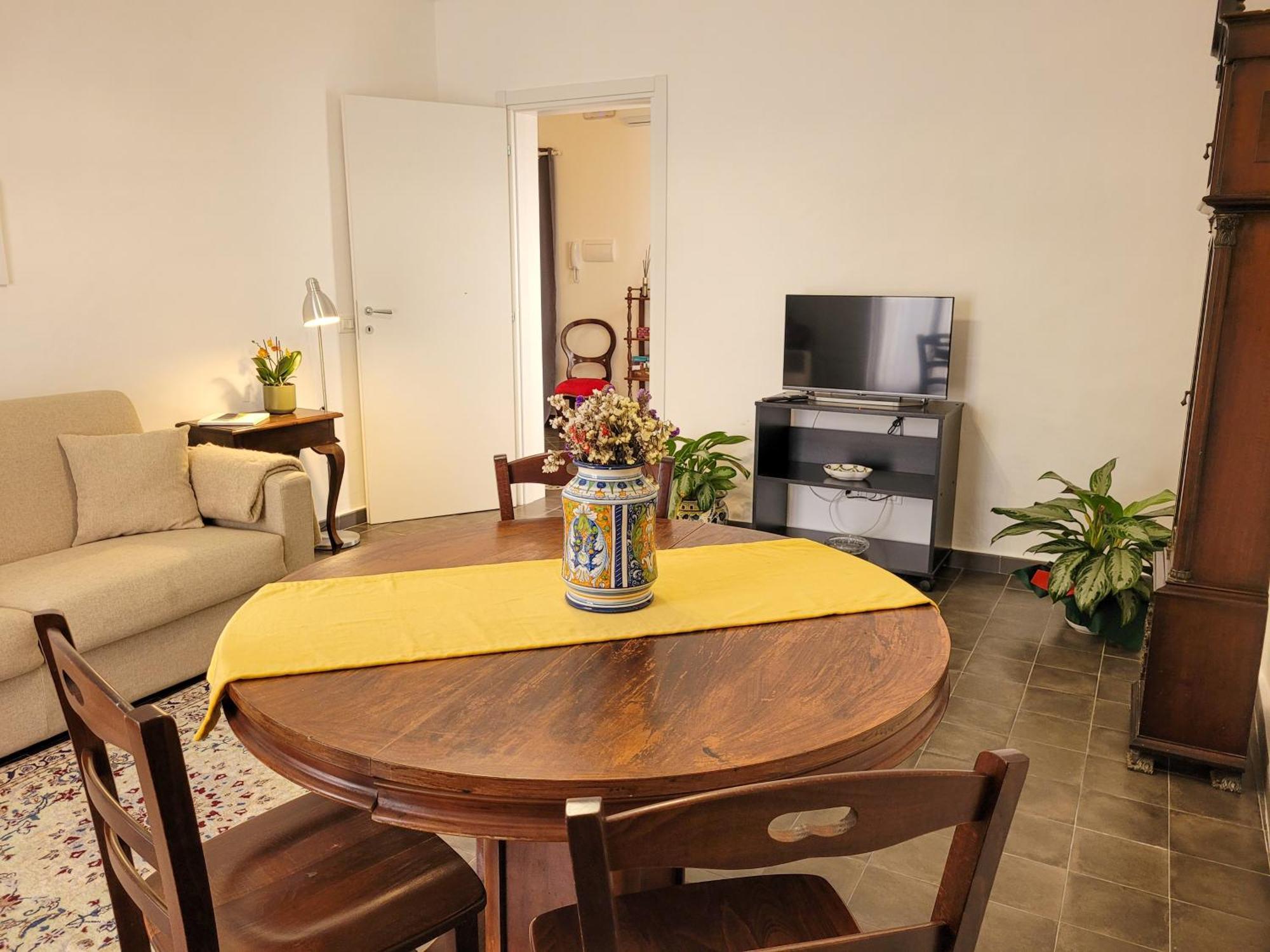 רגוזה B&B Loft Famiglia Arezzo מראה חיצוני תמונה