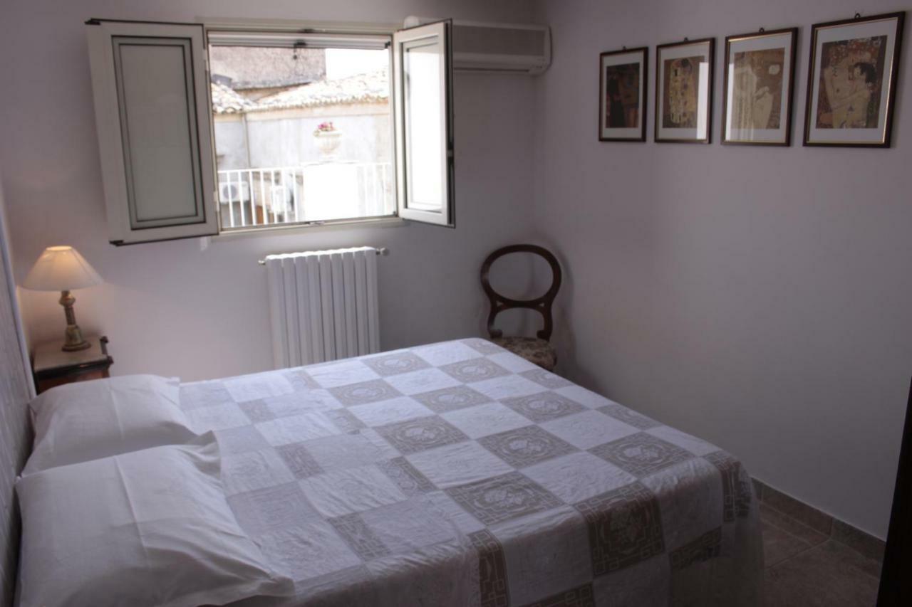 רגוזה B&B Loft Famiglia Arezzo מראה חיצוני תמונה